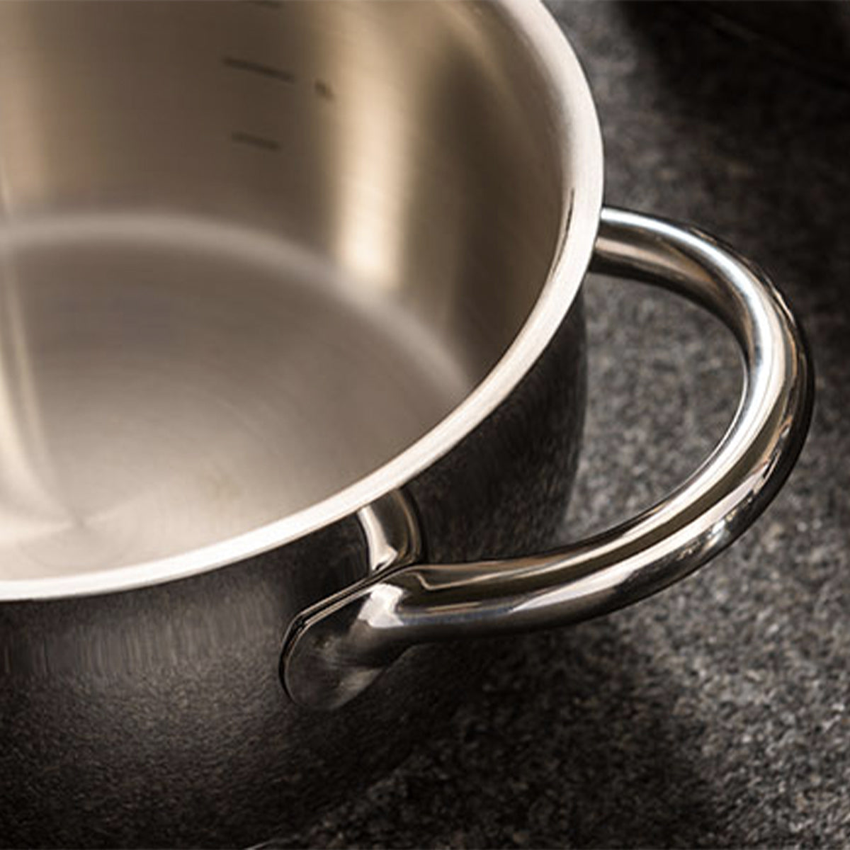 1950's DEEP POT