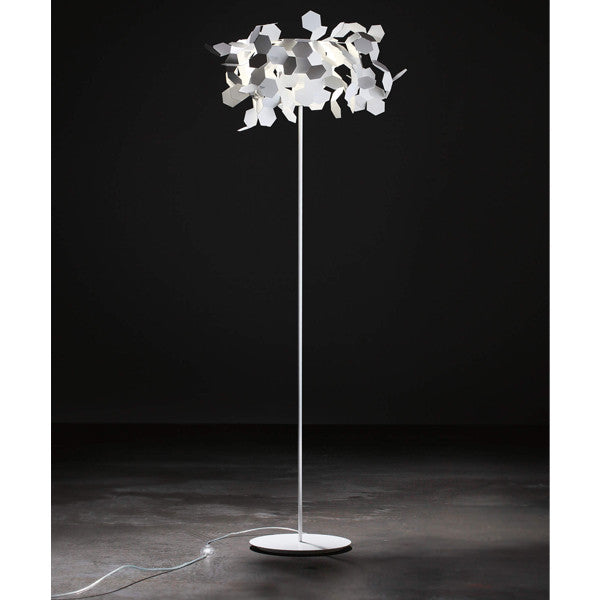 ANDROMEDA FLOOR LAMP BY ZAVA - Luxxdesign.com