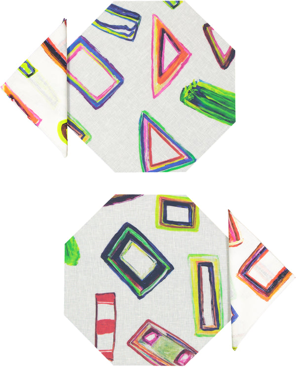 SET OF TWO SPACE SHAPE OCTAGONAL PLACEMATS & NAPKINS IN WHITE + 4 COASTERS