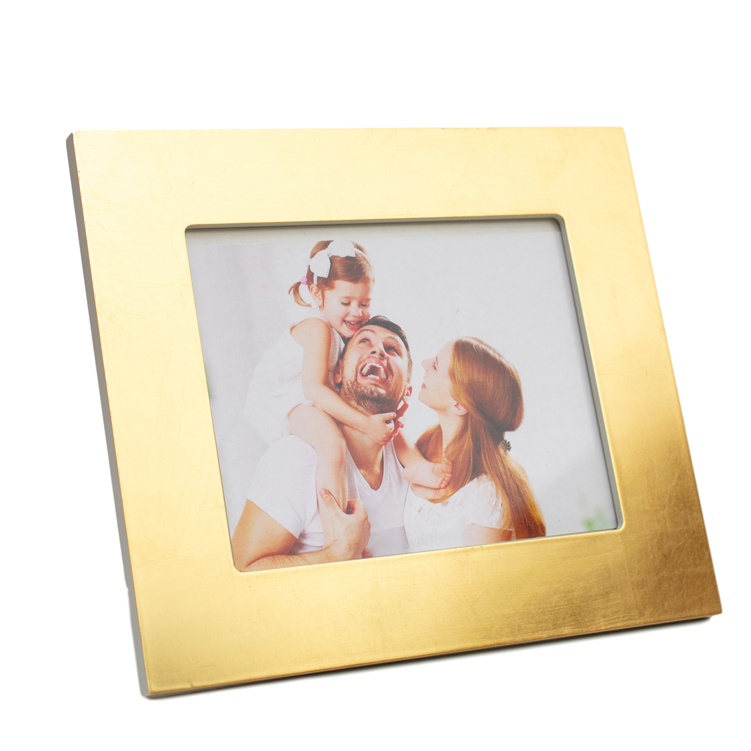 Photo Frame Gold Thing Gold picture frame by I Dettagli SD Laser on Luxxdesign.com